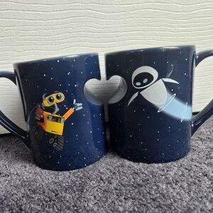 DISNEY PARKS AUTHENTIC 12 oz WALL-E EVE COFFEE MUG CUP BOX LOVE HEART SET NEW